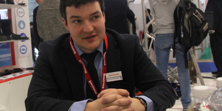 AtomInfo.Ru: О защите от падения по-новому