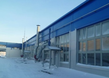 Не обеспечили рабочих диэлектризующей спецодеждой