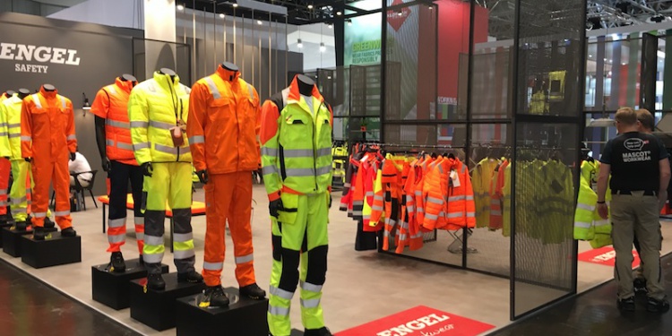 Тенденции А+А 2017. Hi-Viz