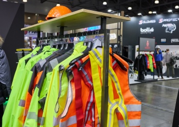 Российские поставщики спецодежды и СИЗ