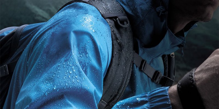 Мембранные ткани: ухаживаем правильно