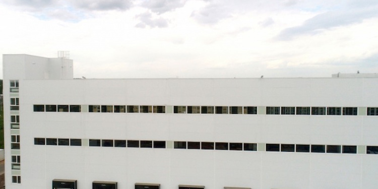 В Подмосковье вводится в эксплуатацию складской комплекс для хранения спецодежды