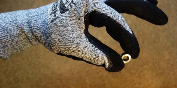 HexArmor 9000 Series™ 9013