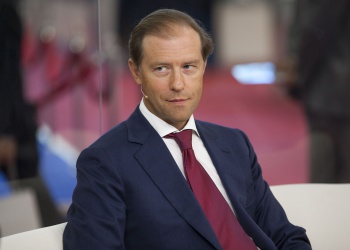 Мантуров оценил «армейские» разработки отечественных производителей тканей и спецодежды