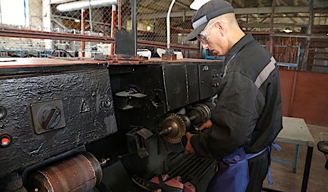 Омская колония строгого режима получила заказ на пошив рабочей обуви на 18,6 млн руб.