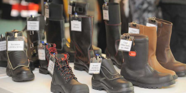 Закупка спецобуви