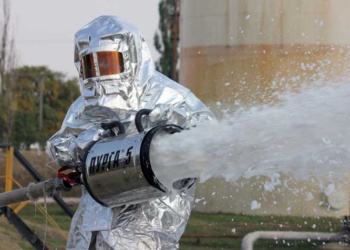 МЧС обновит форму пожарных