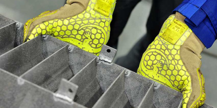 Новые модели перчаток HexArmor прошли сертификацию в России