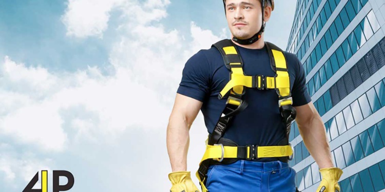 «Техноавиа» запустила новую марку СИЗ от падения с высоты