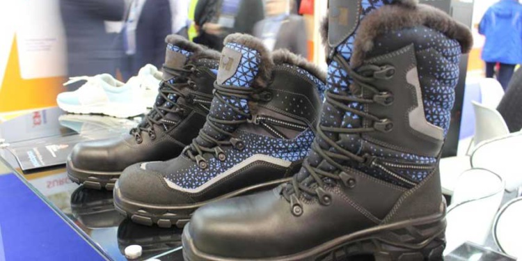 «Эверест», «Шторм», «Драйв», «Спейс» и «Суперлайт» — хит-парад рабочей обуви на БИОТ-2018