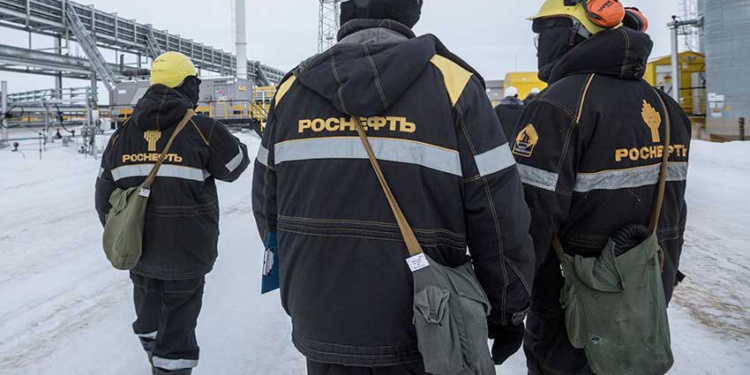 «Роснефть» подвела итоги конкурса на поставку спецодежды