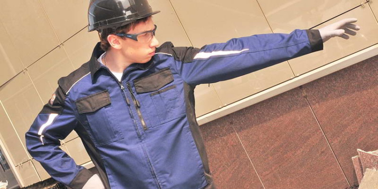 Костюм Status New