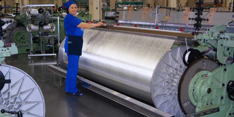 Действие субсидий на модернизацию предприятий легпрома продлили на год