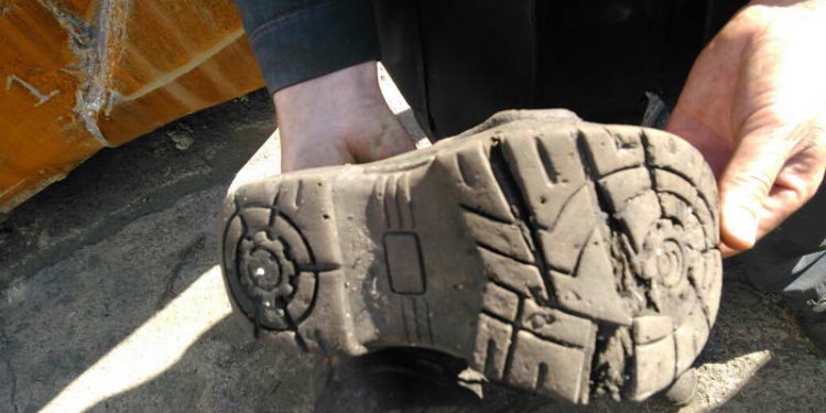 Качество специальной обуви на рынке РФ