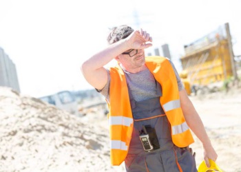 Кардиологи признали переработки опасными