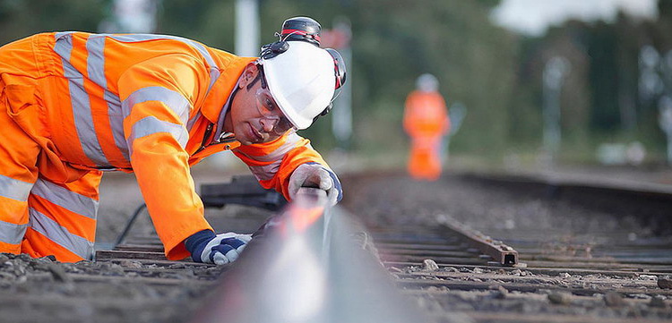 Умные СИЗ для железнодорожников