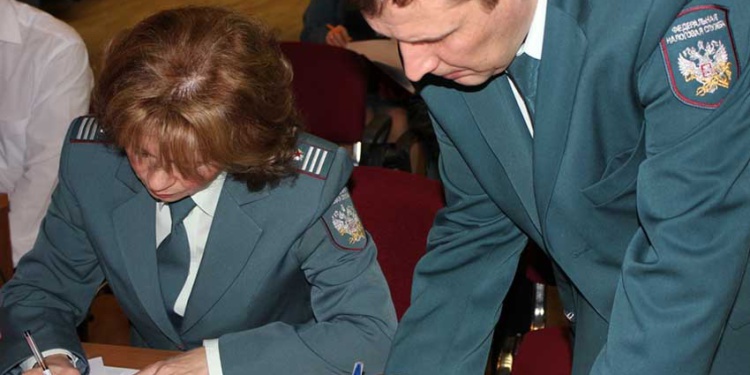 тестируют обратную связь по проверкам