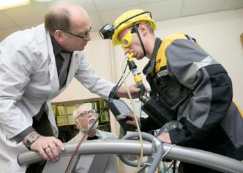 Иск российского поставщика китайских самоспасателей к «Росхимзащите»