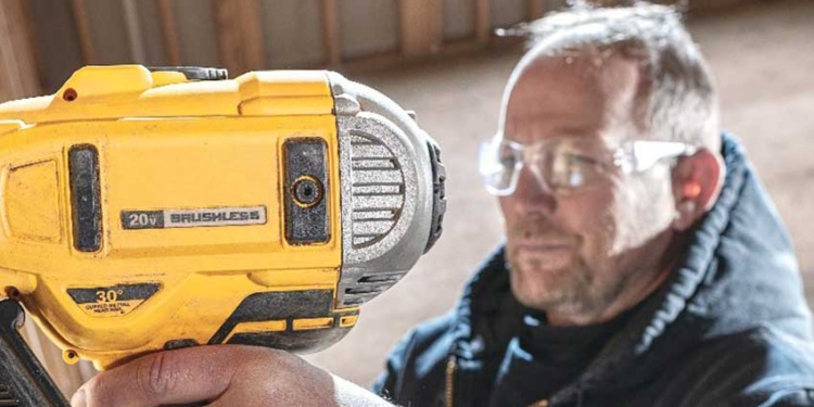 Shield защитные перчатки для работы с нейлером