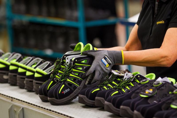 Ejendals вложит 1,7 млн евро в обувную фабрику в Финляндии