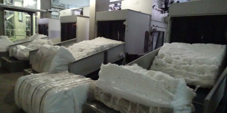 Котовский завод нетканых материалов начал производство тканей для медицинской одежды