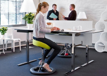 Back App – стулья, которые не дадут посидеть спокойно