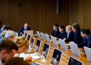 Проблемы рынка СИЗ обсудили на совещании в Минпромторге