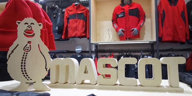 Рабочая одежда и обувь Mascot на выставке А+А