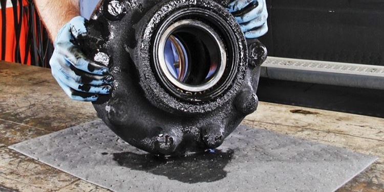 В США выпустили суперпрочные впитывающие коврики для промышленности