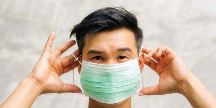 В Россию поступило 25,5 млн защитных масок из Китая