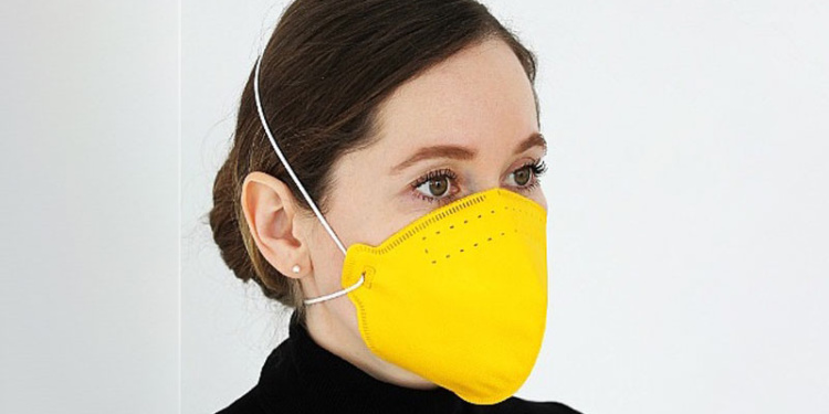 «Зелинский групп» запустила производство одноразовых медицинских масок