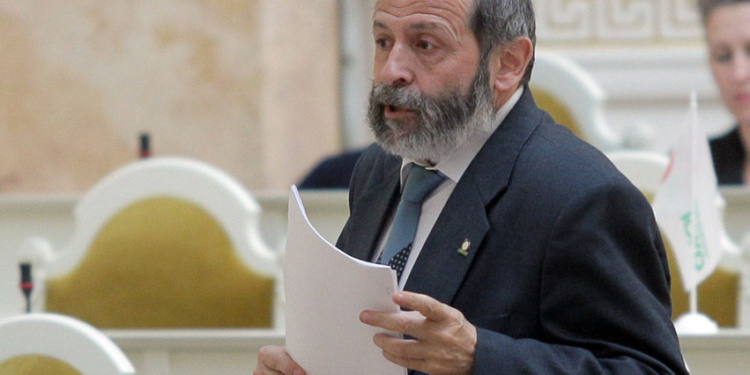 Губернатора СПб попросили объяснить, почему средства защиты лежат на складах, когда врачам их не хватает