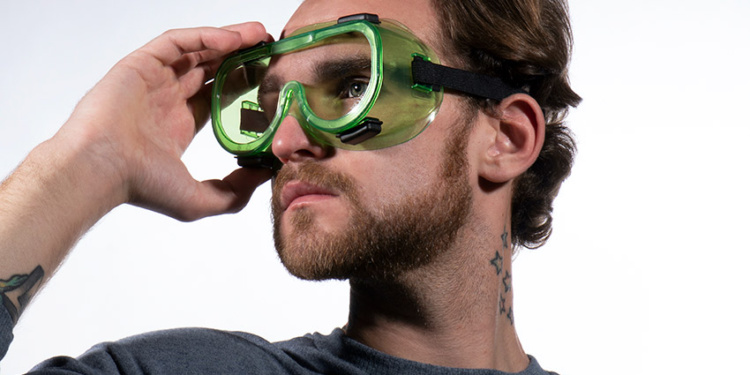 Intersafety — первый маркетплейс СИЗ в России