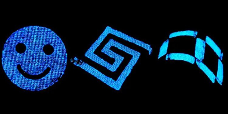 Канадские ученые предложили новый принцип работы сигнальной одежды