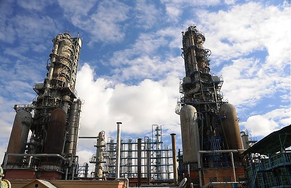 Пандемия COVID-19 заставила Россию возродить производство спирта для антисептиков