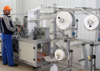 Уральский производитель спецодежды перепрофилирован на выпуск респираторов для медиков