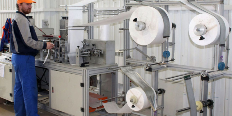 Уральский производитель спецодежды перепрофилирован на выпуск респираторов для медиков