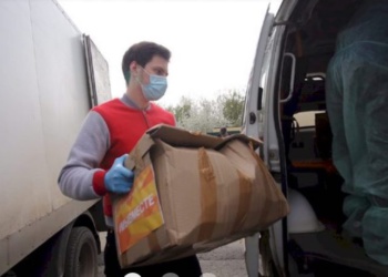 Путин поручил создать резерв средств защиты для добровольцев