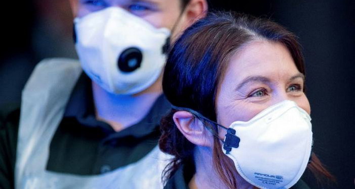 Респиратор с сенсором определяет заразившегося COVID-19