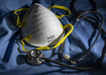 DuPont™ Tyvek® помогает продлить срок службы респираторных масок N95 в условиях пандемии