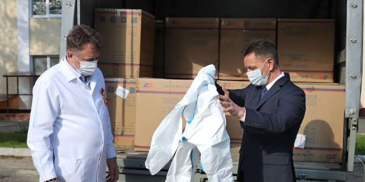 Потребность в защитных костюмах в России удовлетворена – Евтухов