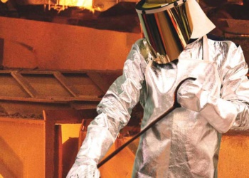 «Техноавиа» начала продажу новой коллекции спецодежды для металлургов