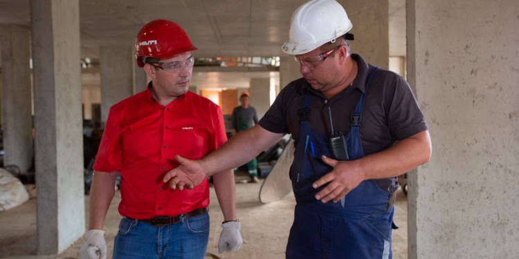 инженер по ТБ рабочий