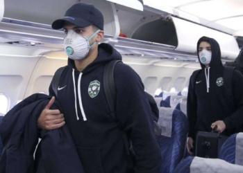 Авиакомпании перестают пускать на борт пассажиров в масках с клапанами