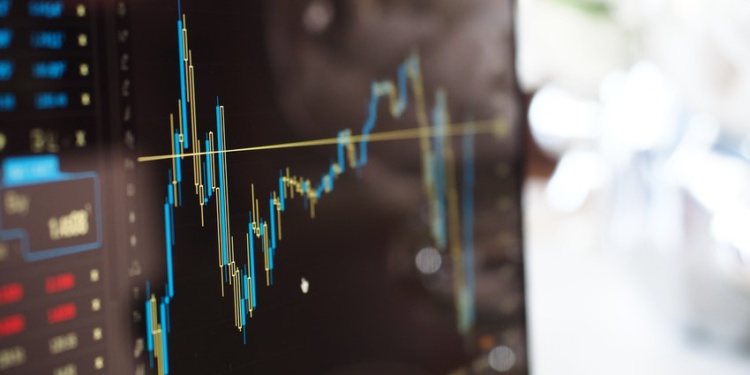 Спецодежда стала лидером по росту производства за 7 месяцев 2020 года