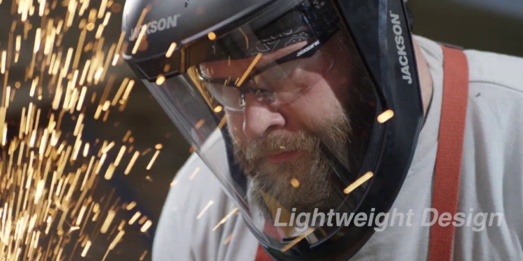 Новинка из США: щиток премиум-класса Jackson MaxView