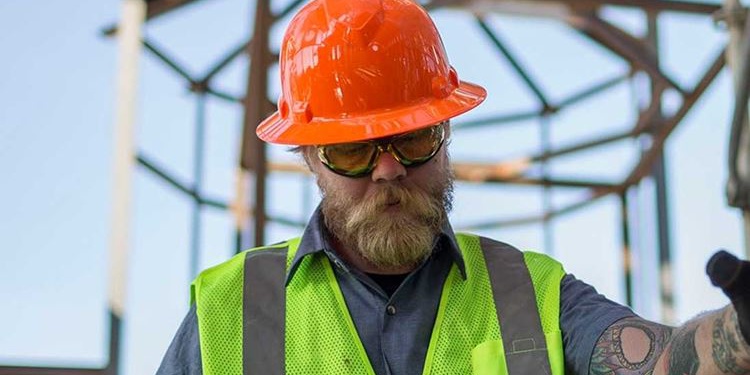 Новые модели защитных касок