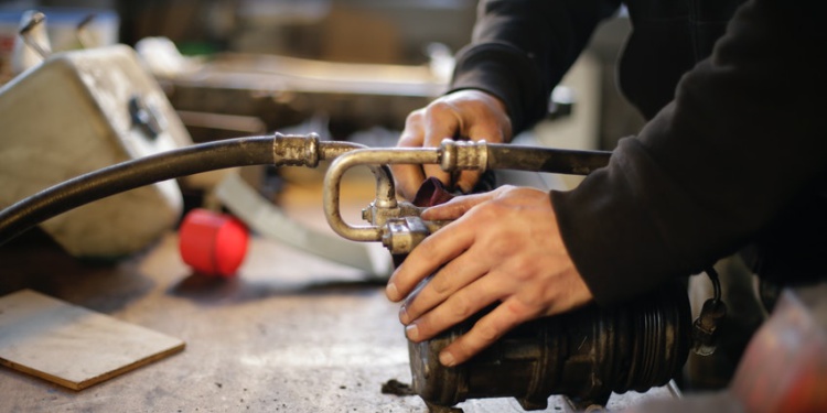 Эффективная очистка рук в отсутствие воды