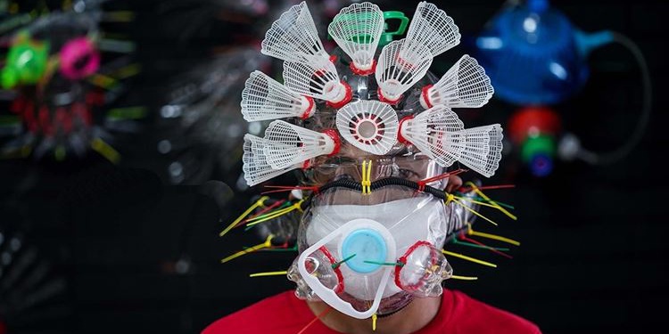 Монстры и люди: о чём говорит маска?