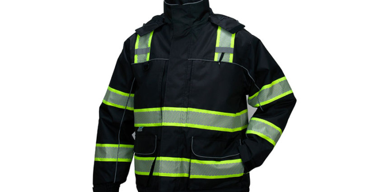 Черная, заметная, теплая: новая модель в линейке спецодежды RPB3511 Pyramex